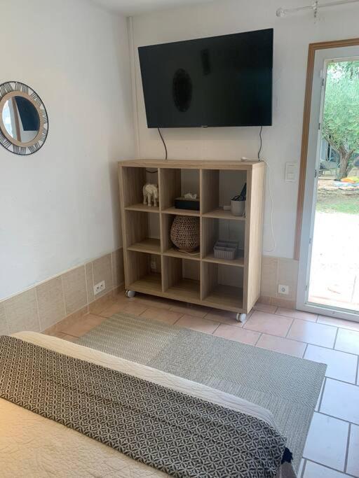 Studio Decore Avec Gout Saint-Paul-Trois-Chateaux Exterior photo